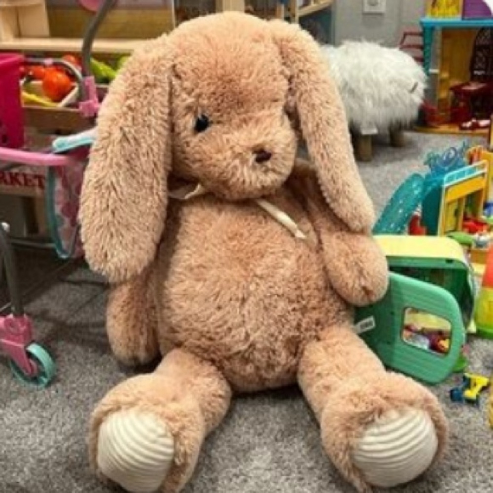 ADORABLE, HUGH & LOVABLE  Tan Bunny !! 🐰 so cute, fluffy, soft & big!!!